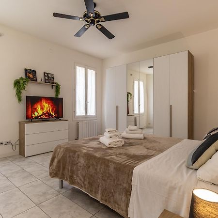 Ca 'Pico With Wifi-Few Steps From Center Apartment Mirandola Exterior foto