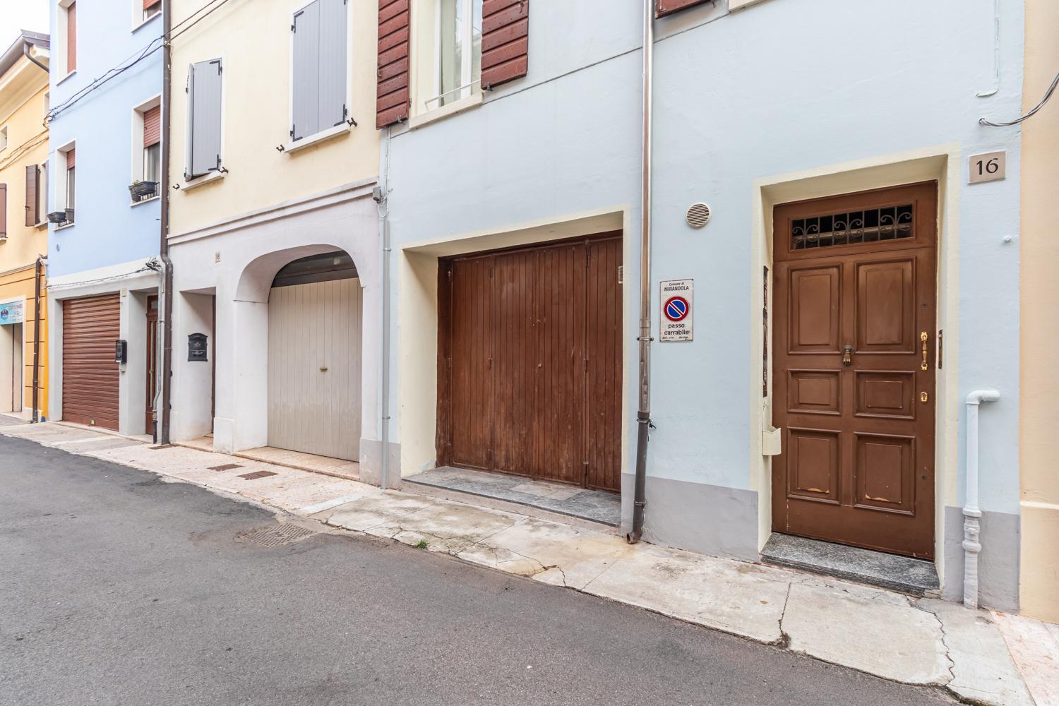 Ca 'Pico With Wifi-Few Steps From Center Apartment Mirandola Exterior foto