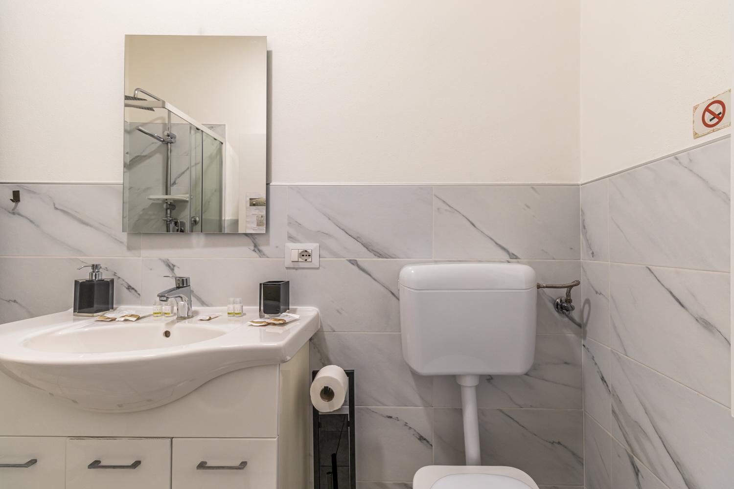 Ca 'Pico With Wifi-Few Steps From Center Apartment Mirandola Exterior foto